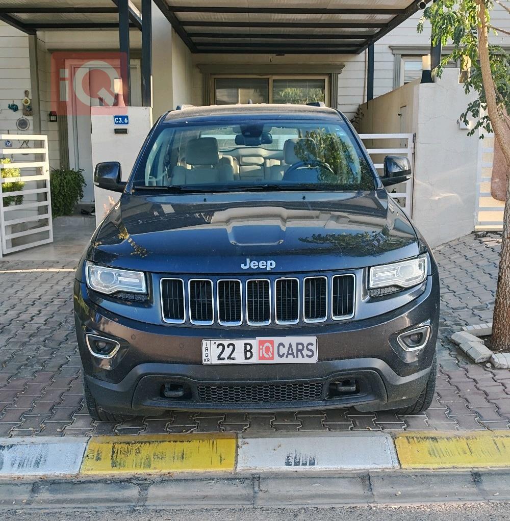 جیپ گراند شیرۆکی